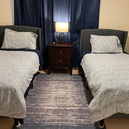 Вилла Newly Remodeled Family Friendly 3B/2B House Хендерсон Экстерьер фото
